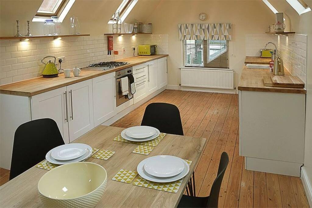 Unique 3 B'room House + Free Parking /city Centre * Nottingham